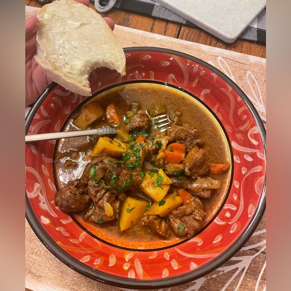 Meet your Posher, Janessa - Picture 3 of 11